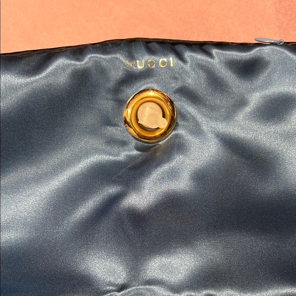 Gucci Geometric Travel  Neck Pillow - Picture 4 of 4